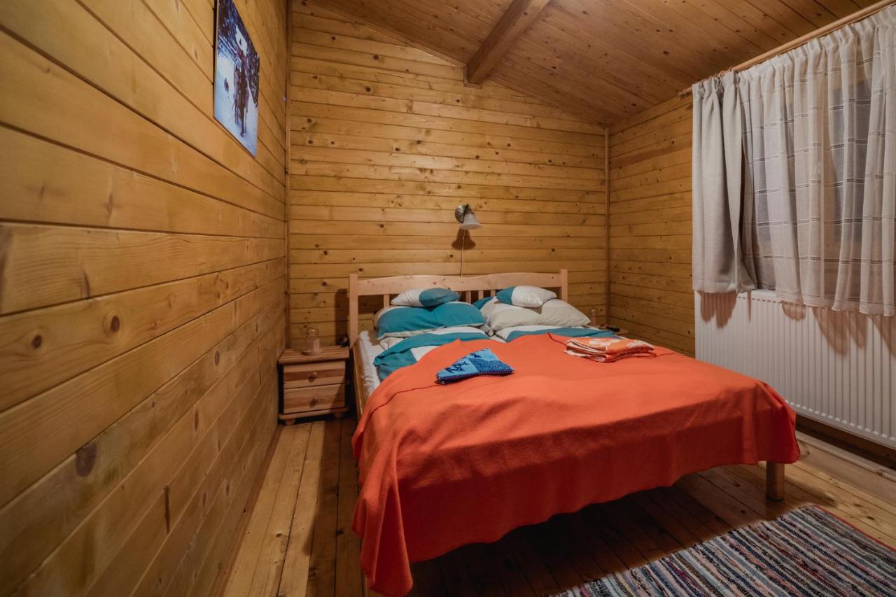 Biotour Camping & Restaurant Ghimeş-Făget Εξωτερικό φωτογραφία