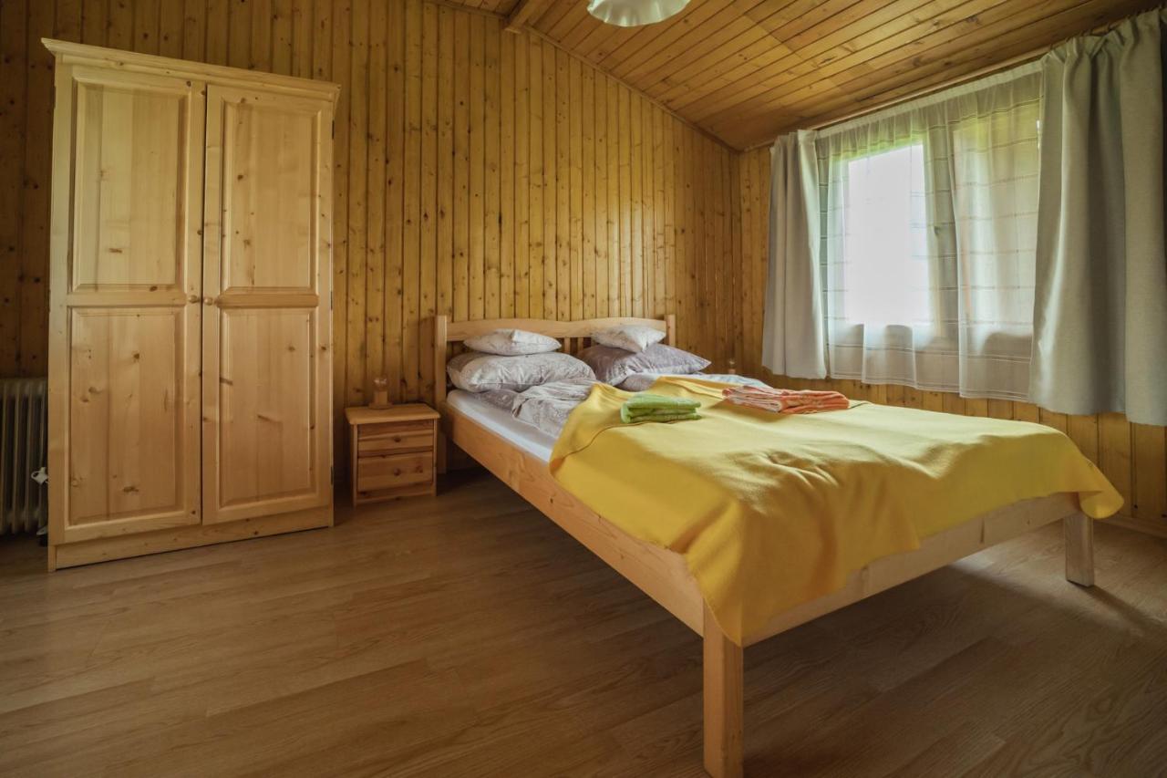 Biotour Camping & Restaurant Ghimeş-Făget Εξωτερικό φωτογραφία
