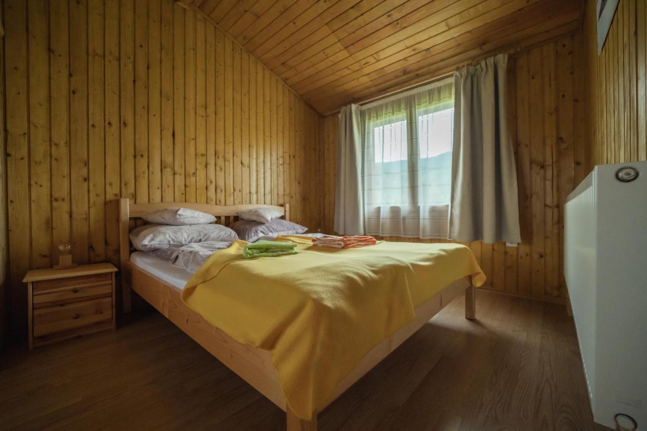 Biotour Camping & Restaurant Ghimeş-Făget Εξωτερικό φωτογραφία