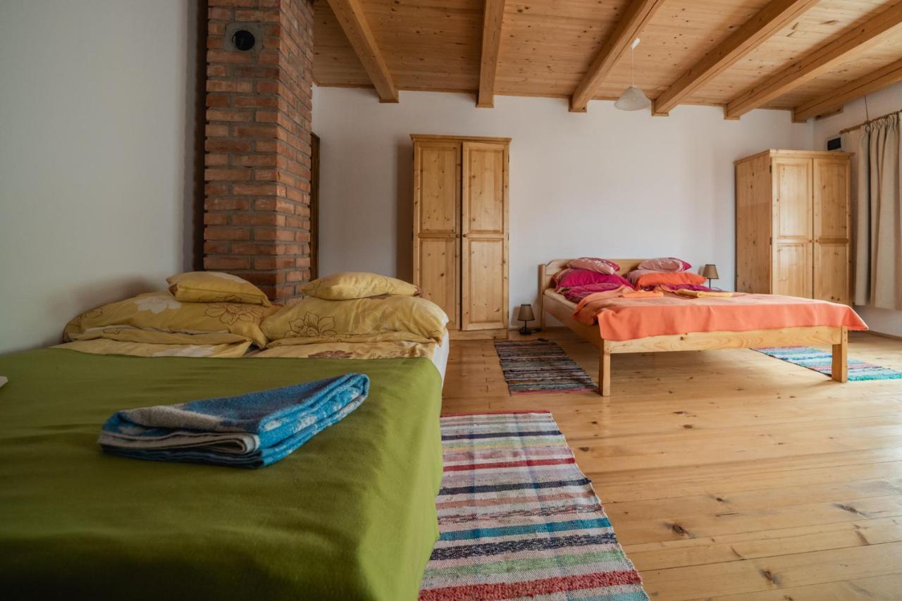 Biotour Camping & Restaurant Ghimeş-Făget Εξωτερικό φωτογραφία