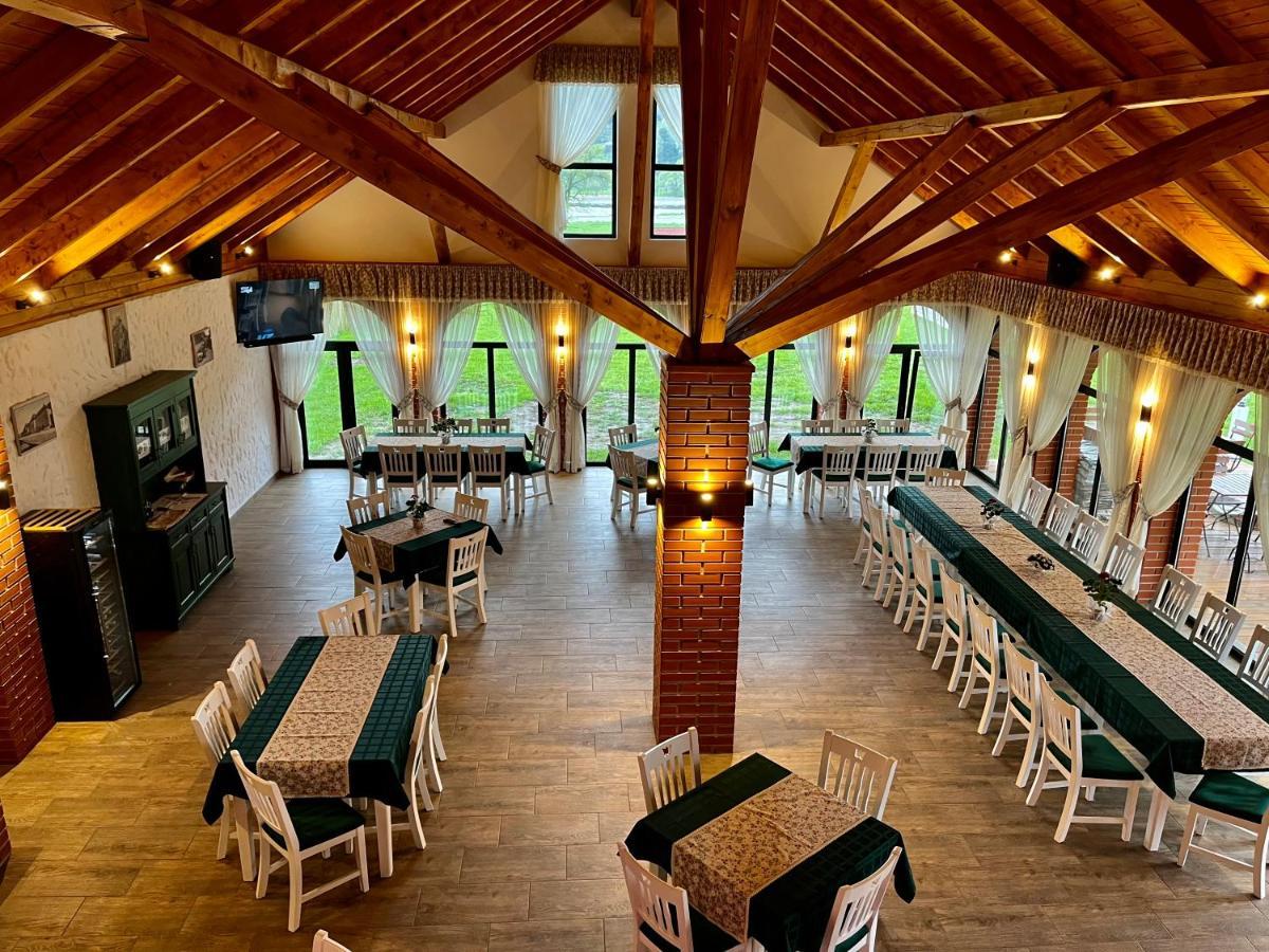 Biotour Camping & Restaurant Ghimeş-Făget Εξωτερικό φωτογραφία