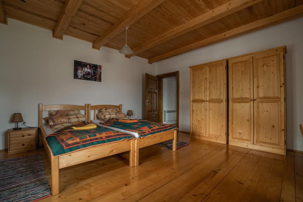 Biotour Camping & Restaurant Ghimeş-Făget Εξωτερικό φωτογραφία