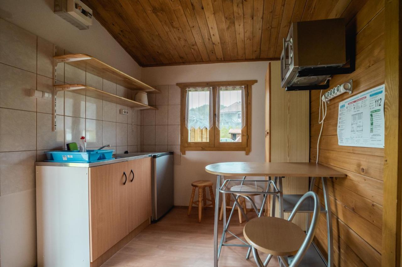Biotour Camping & Restaurant Ghimeş-Făget Εξωτερικό φωτογραφία