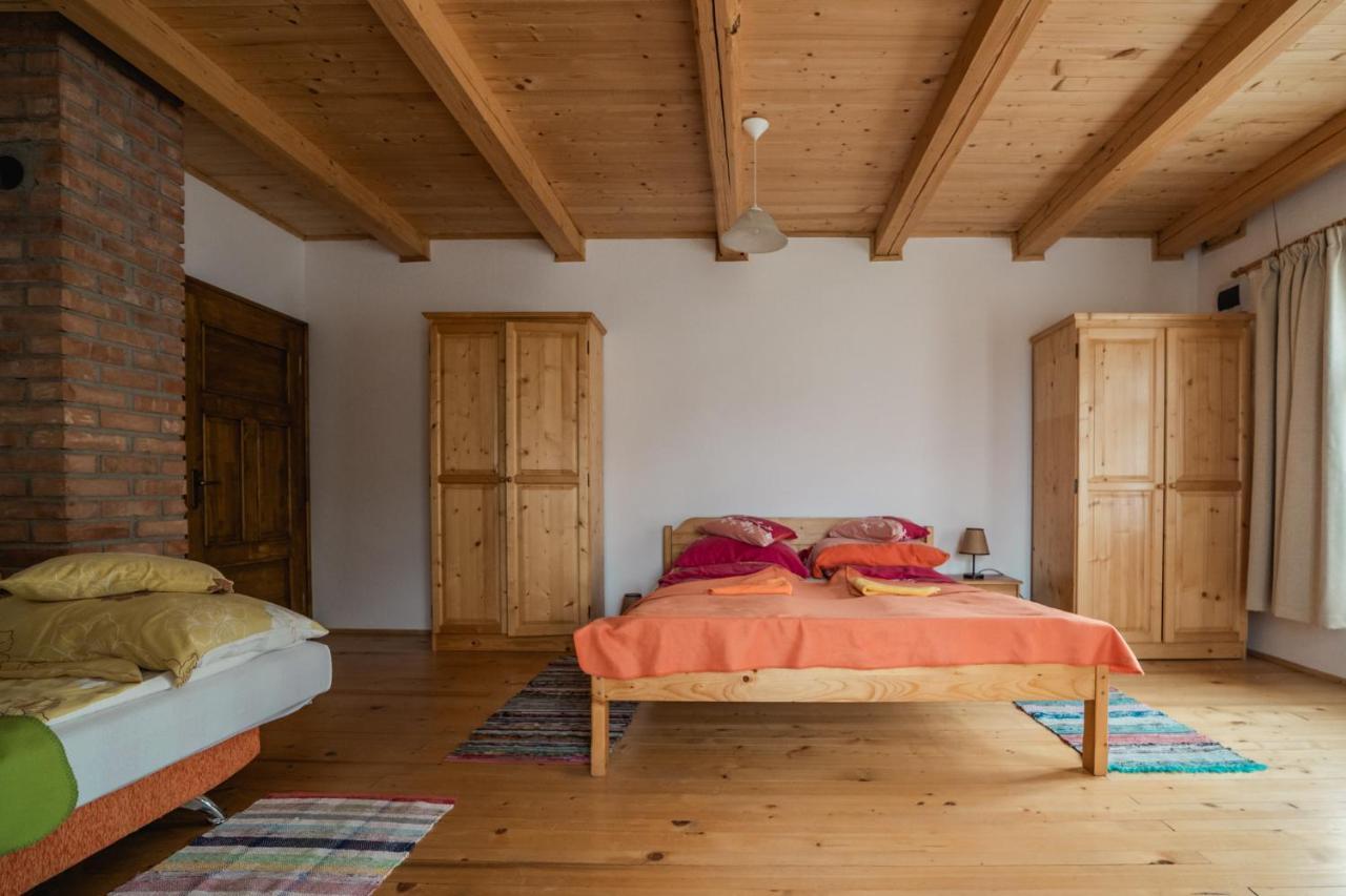 Biotour Camping & Restaurant Ghimeş-Făget Εξωτερικό φωτογραφία