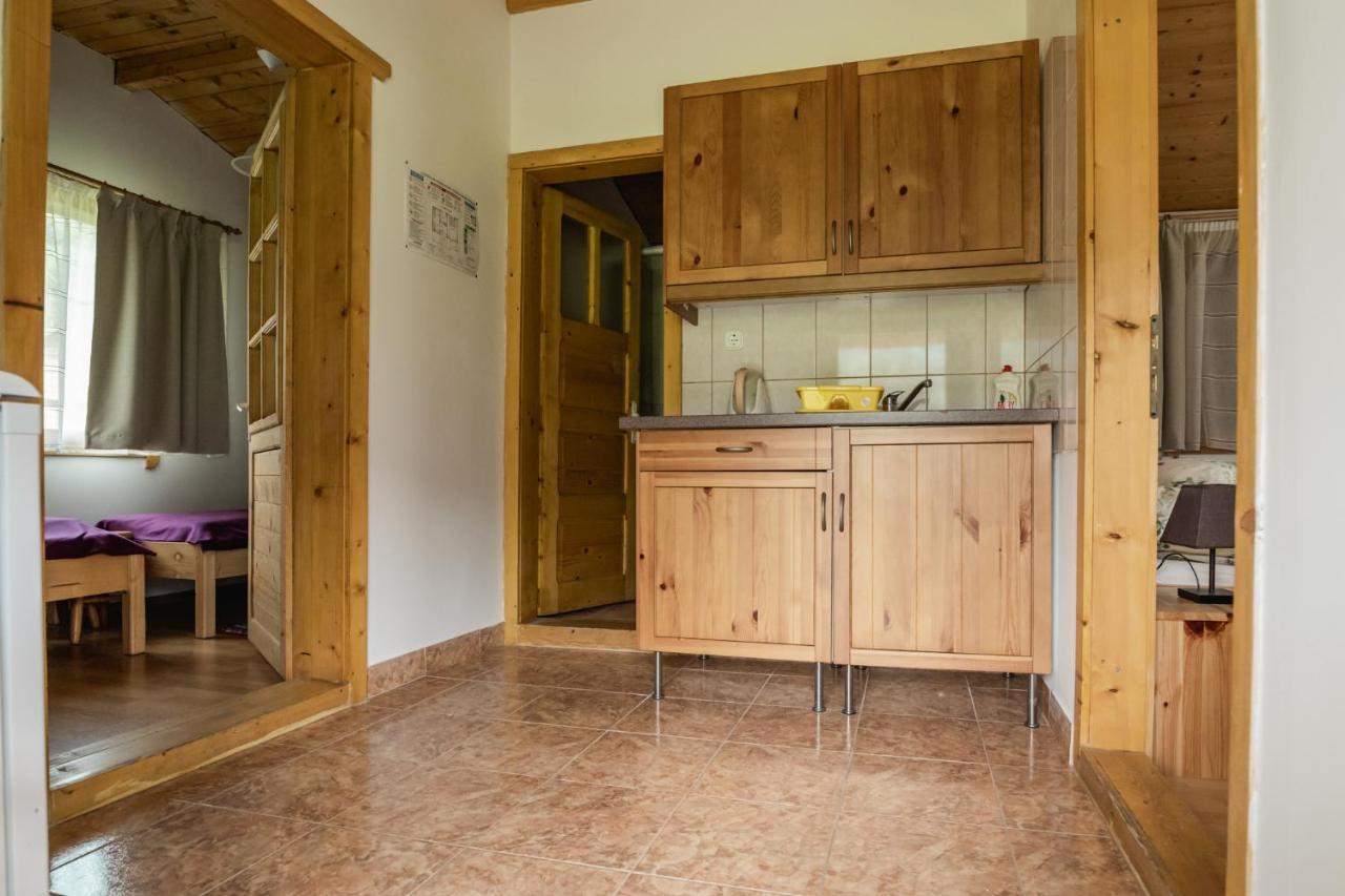 Biotour Camping & Restaurant Ghimeş-Făget Εξωτερικό φωτογραφία