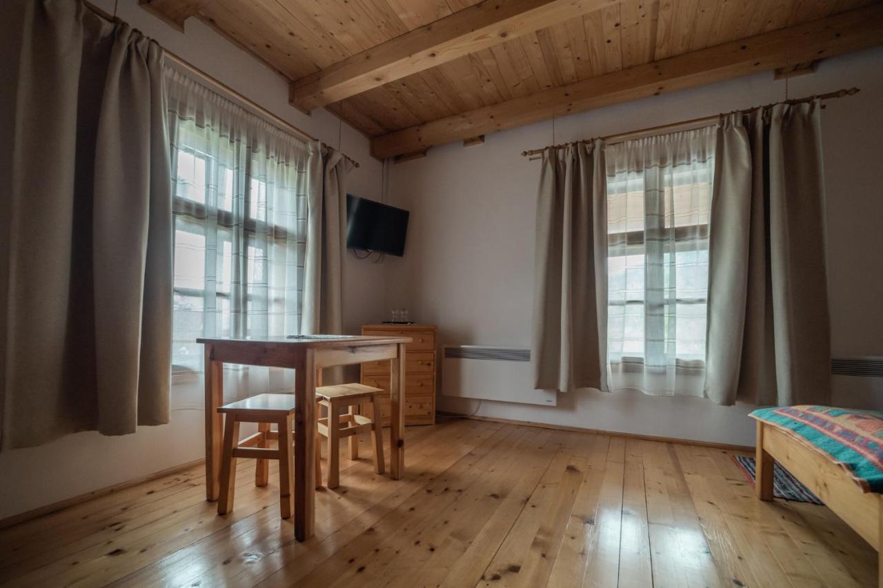 Biotour Camping & Restaurant Ghimeş-Făget Εξωτερικό φωτογραφία
