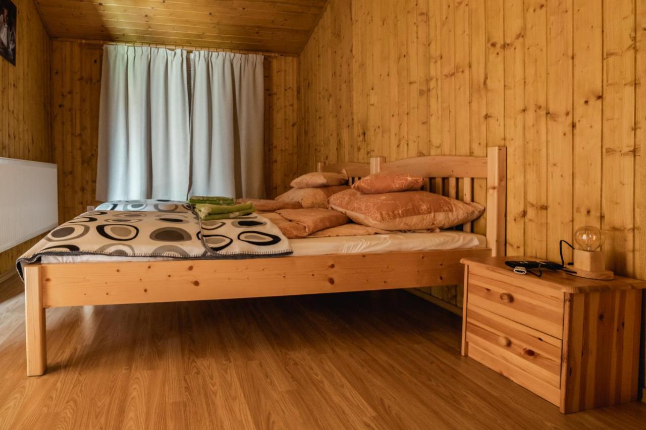 Biotour Camping & Restaurant Ghimeş-Făget Εξωτερικό φωτογραφία