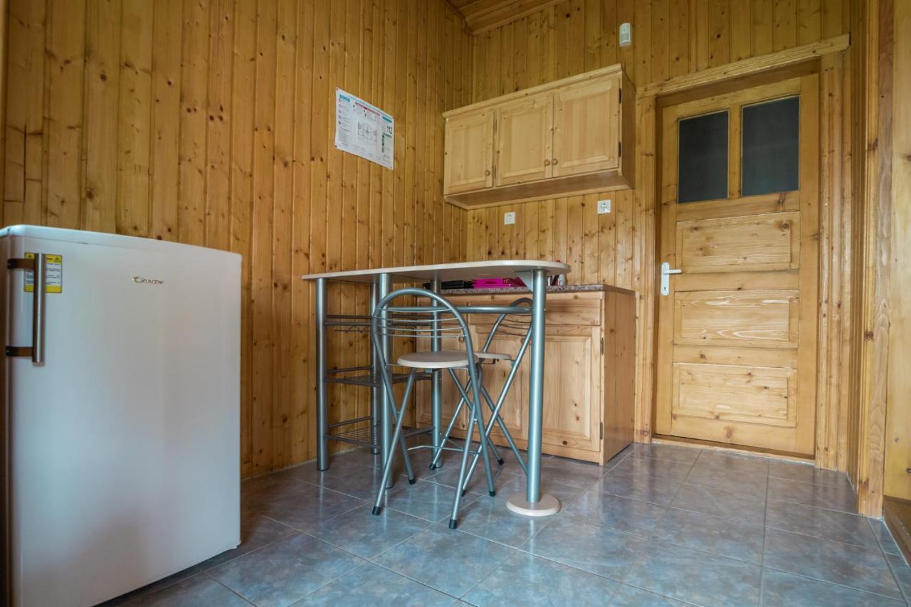 Biotour Camping & Restaurant Ghimeş-Făget Εξωτερικό φωτογραφία