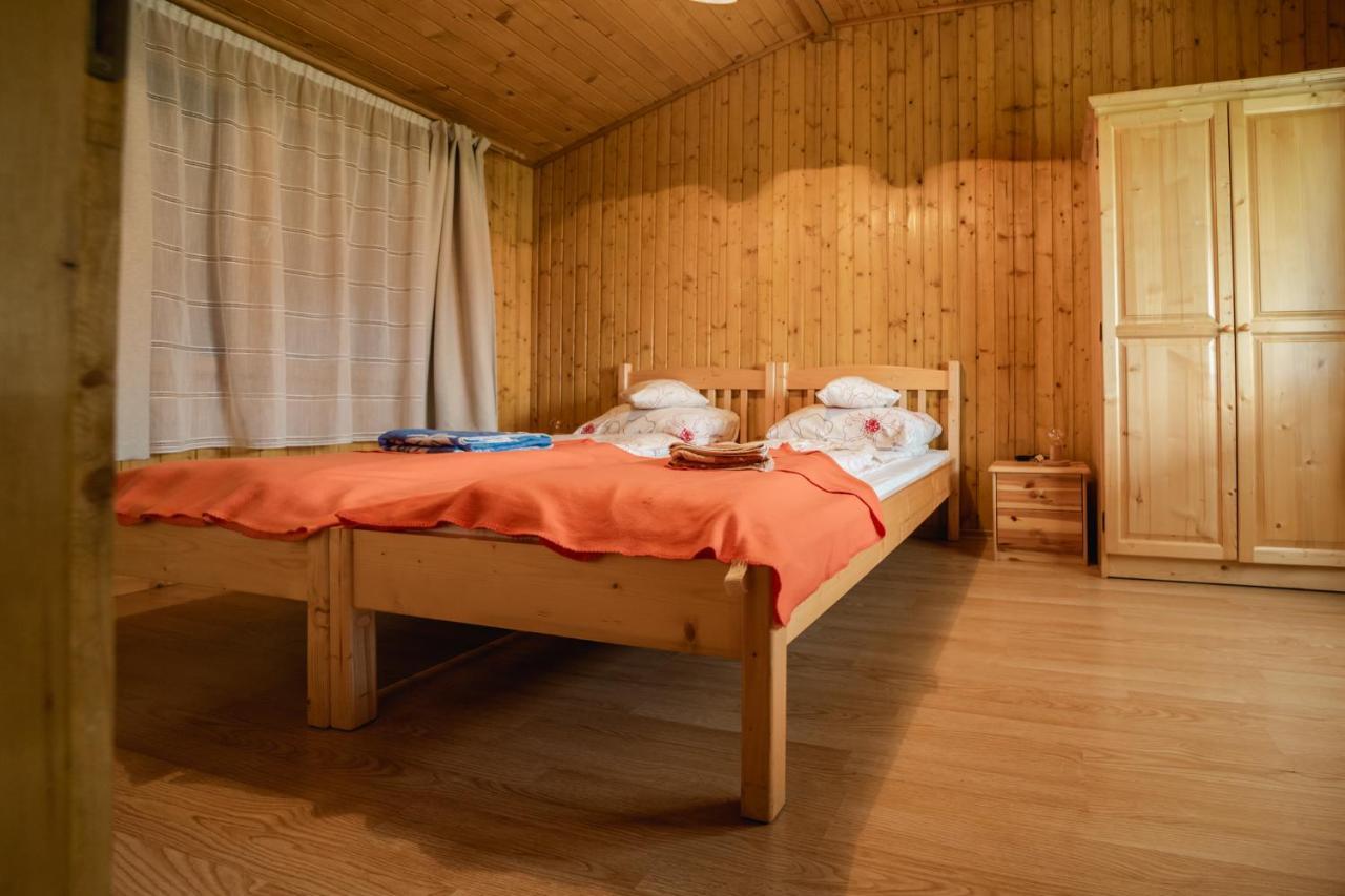 Biotour Camping & Restaurant Ghimeş-Făget Εξωτερικό φωτογραφία